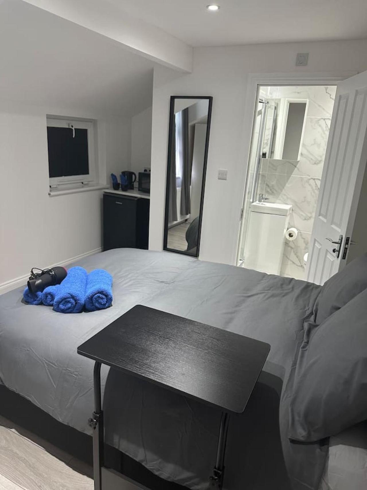 Central London- Zone 2 En-Suite Room Extérieur photo